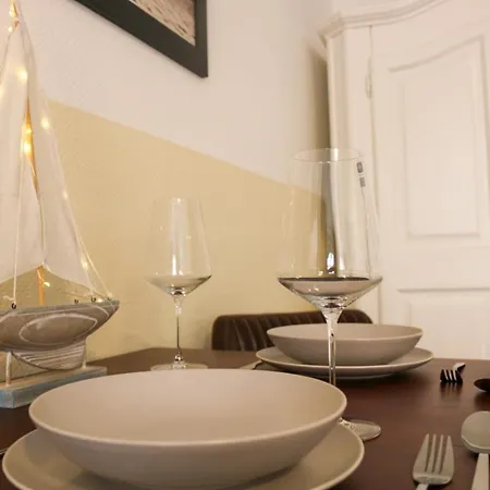 Apartment Schaebu! 1 Ostsee Am Altmarkt *