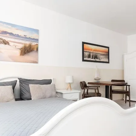 Schaebu! 1 Ostsee Am Altmarkt Apartment